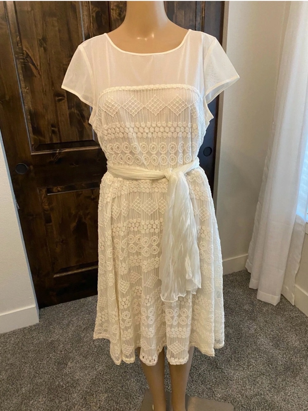Sharagano Ivory Lace Midi Dress with Sash Size 10